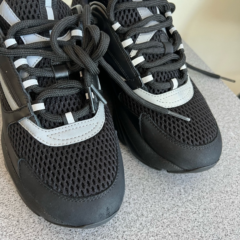 Dior shoes size 38 , women 7 men 5 - Picture 4 of 8